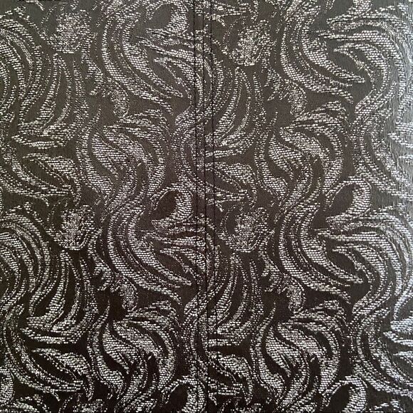 Black Label by Evan Picone Jacquard Grey Metallic Fit & Flare Sleeveless Dress - Picture 3 of 11